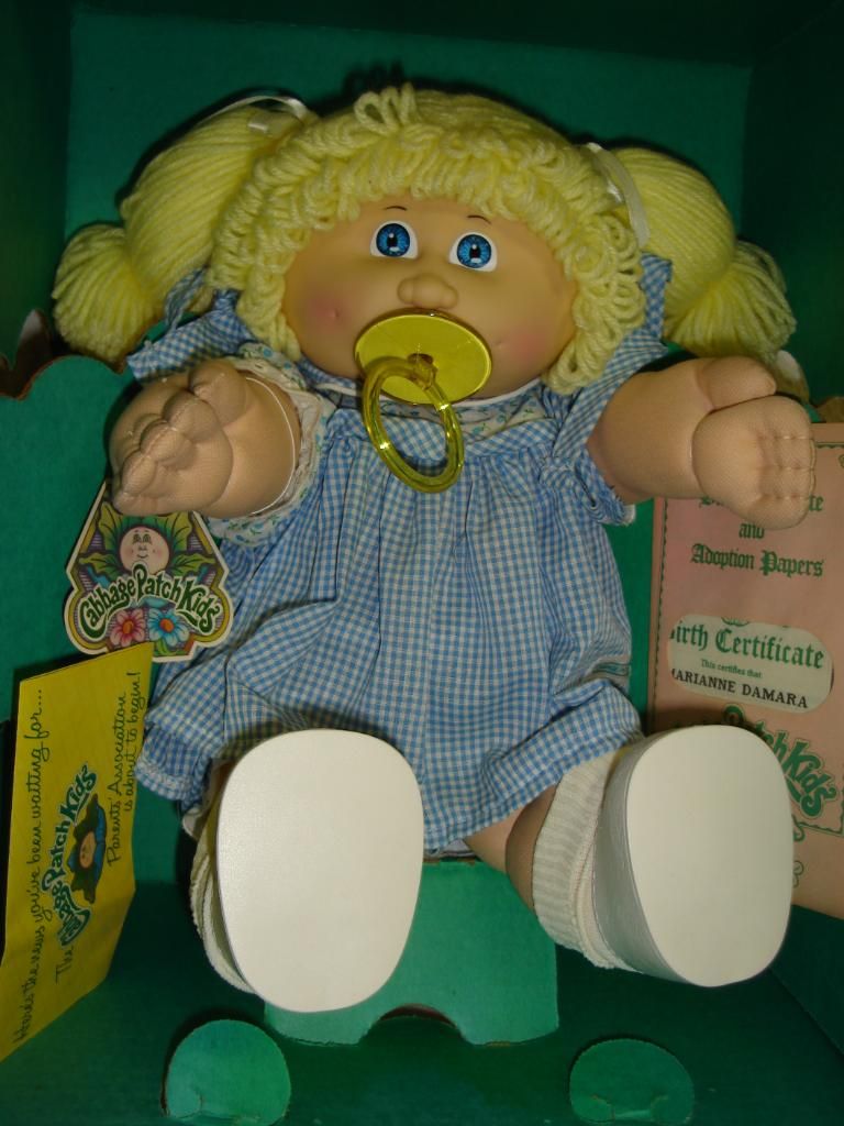 Cabbage Patch Dolls Original Signature series 1983 to 1985 Blowout